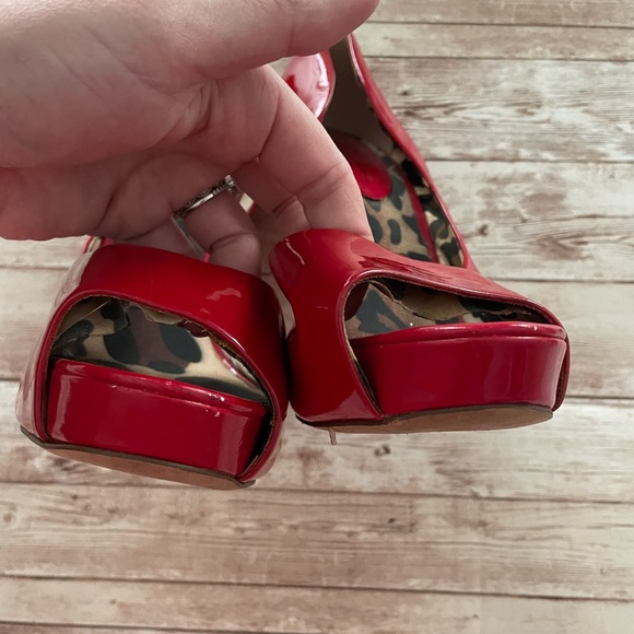 Red Jessica Simpson High Heels - Picture 5 of 6